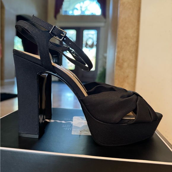 NEW NINA STILETTO BLOCK-HEEL PLATFORM SANDAL SIZE 10 - Picture 4 of 6